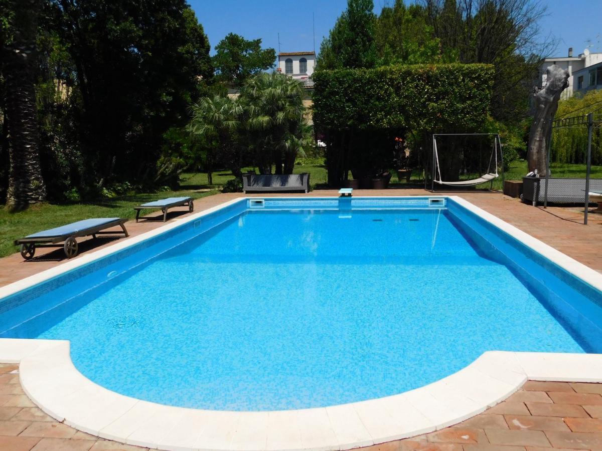 Appartamento Con Piscina Immersa Nel Verde Cascina Extérieur photo