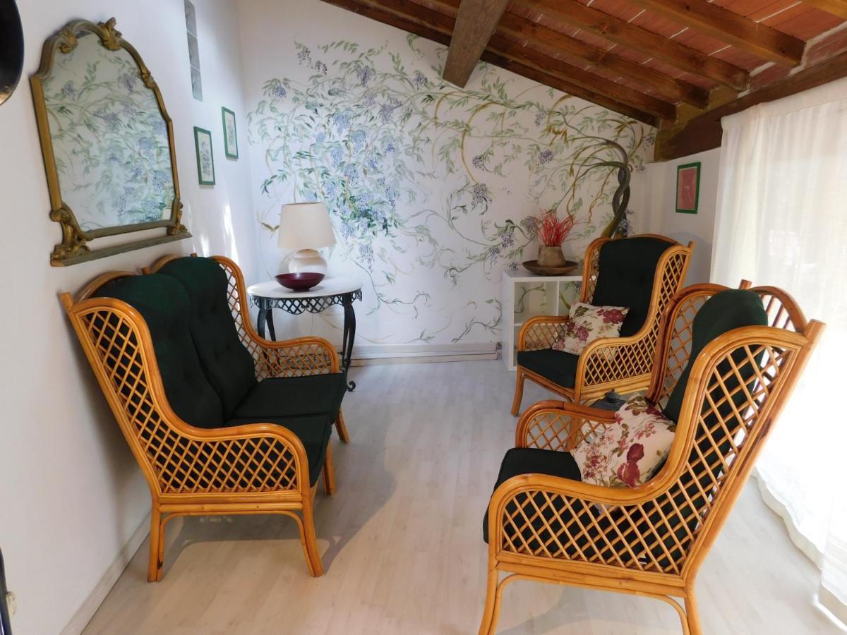 Appartamento Con Piscina Immersa Nel Verde Cascina Extérieur photo